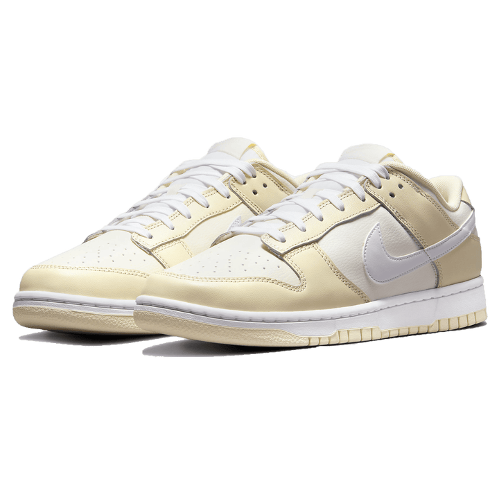 NIKE DUNK LOW &