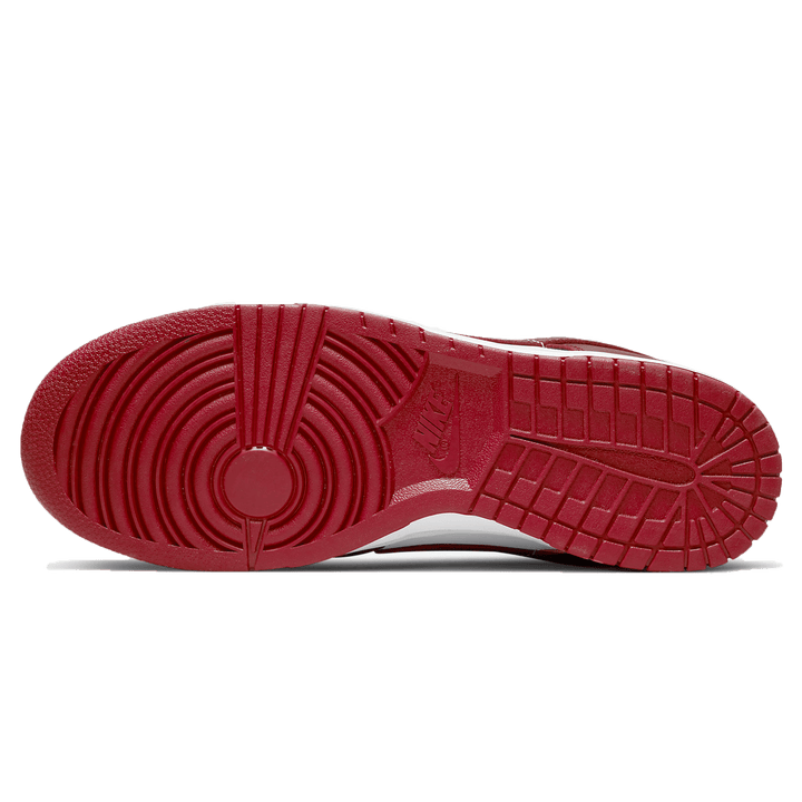 NIKE DUNK LOW &
