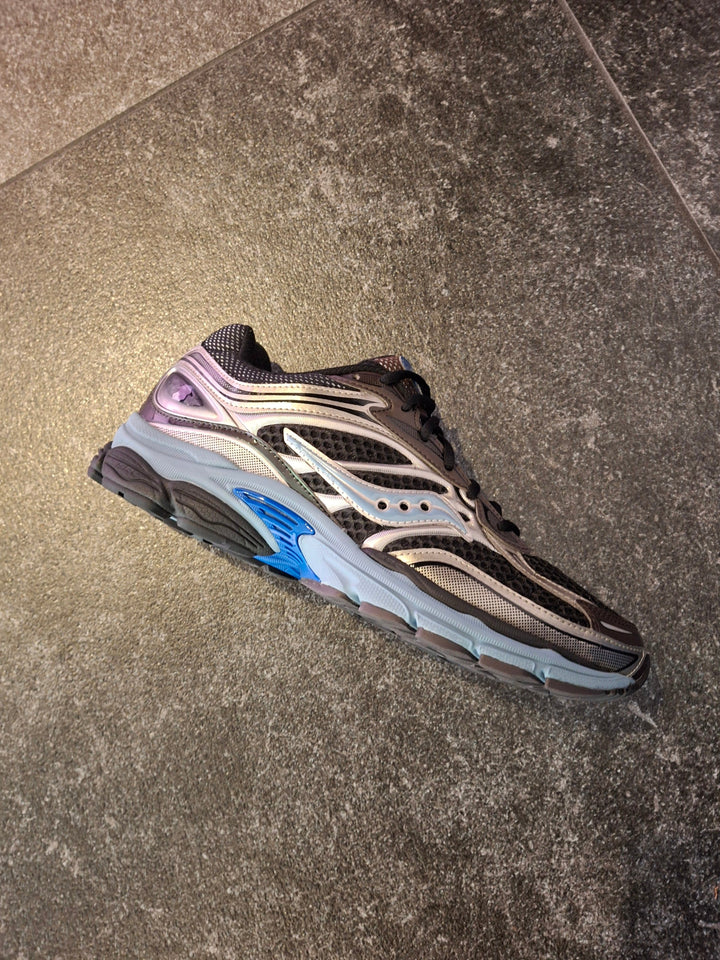 SAUCONY PROGRID OMNI 9 DISRUPT &