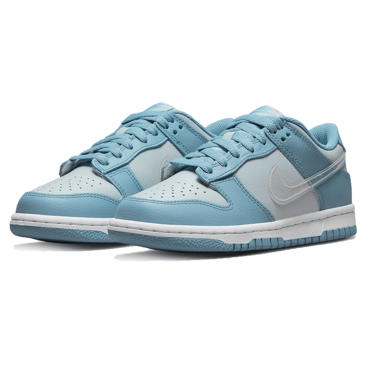 NIKE DUNK LOW GS &
