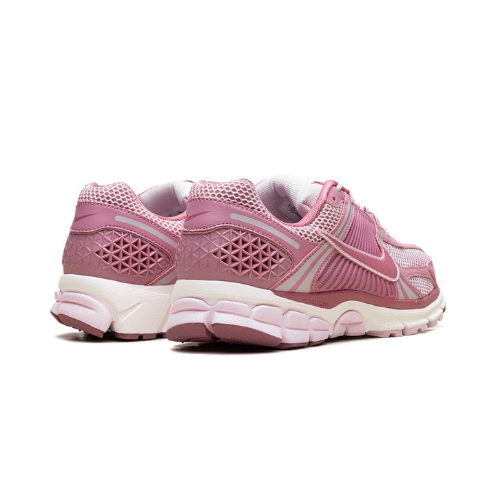 NIKE ZOOM VOMERO 5 ELEMENTAL PINK (WOMEN&