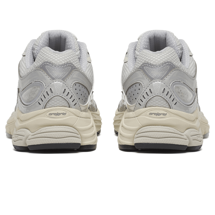 SAUCONY PROGRID OMNI 9 OG &