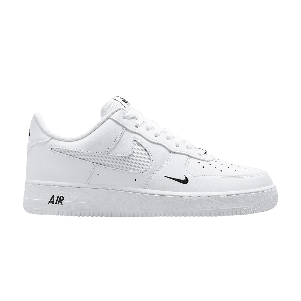 NIKE AIR FORCE 1 &