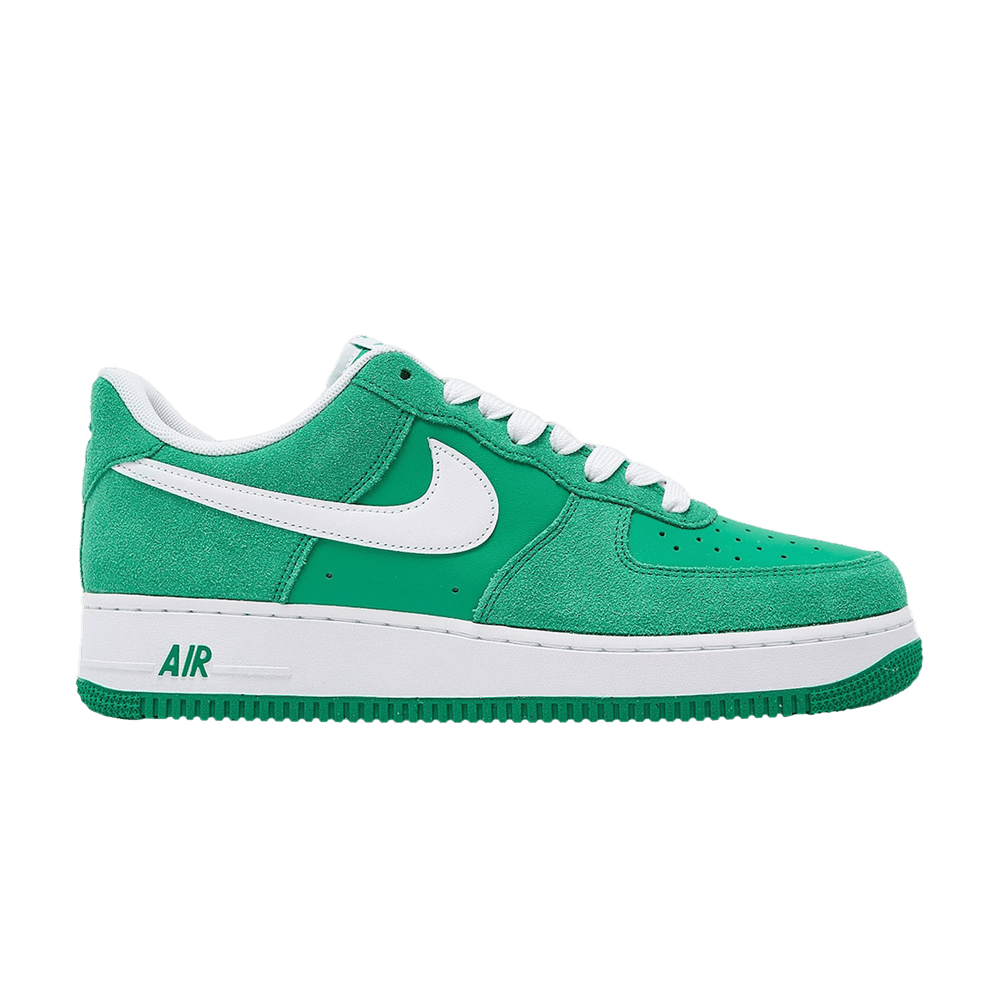 NIKE AIR FORCE 1 LOW &