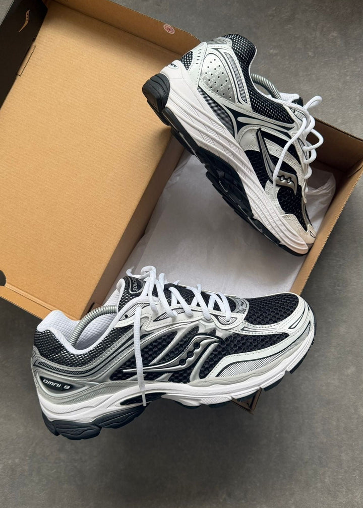 SAUCONY PROGRID OMNI 9 OG &