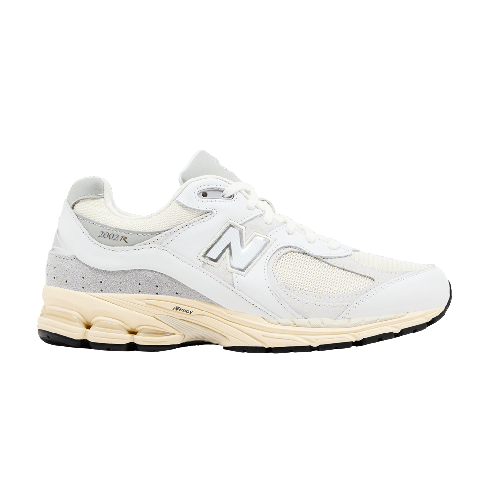 NEW BALANCE 2002R WHITE GOLD