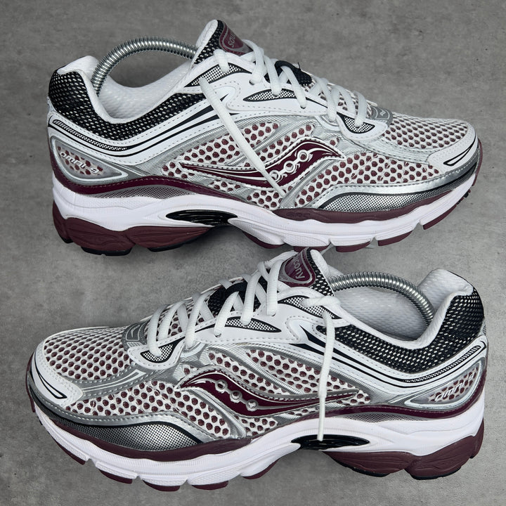 SAUCONY PROGRID OMNI 9 OG &