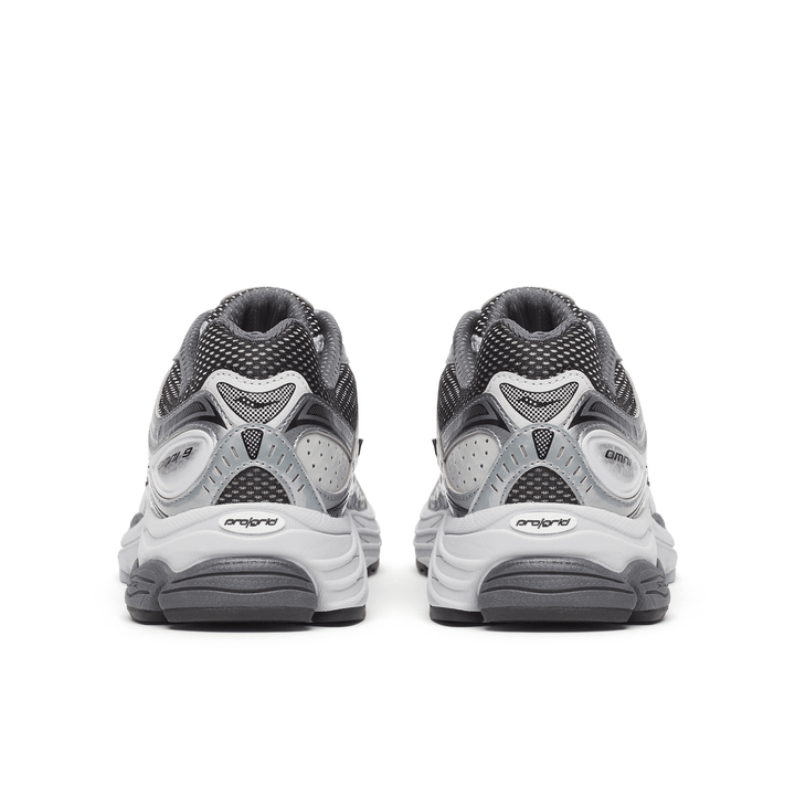 SAUCONY PROGRID OMNI 9 OG &