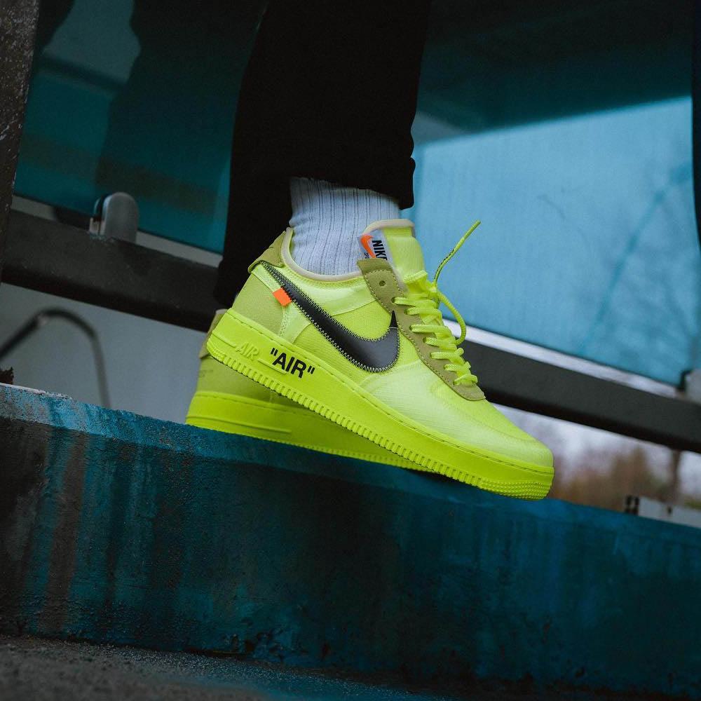 OFF-WHITE X NIKE AIR FORCE 1 VOLT