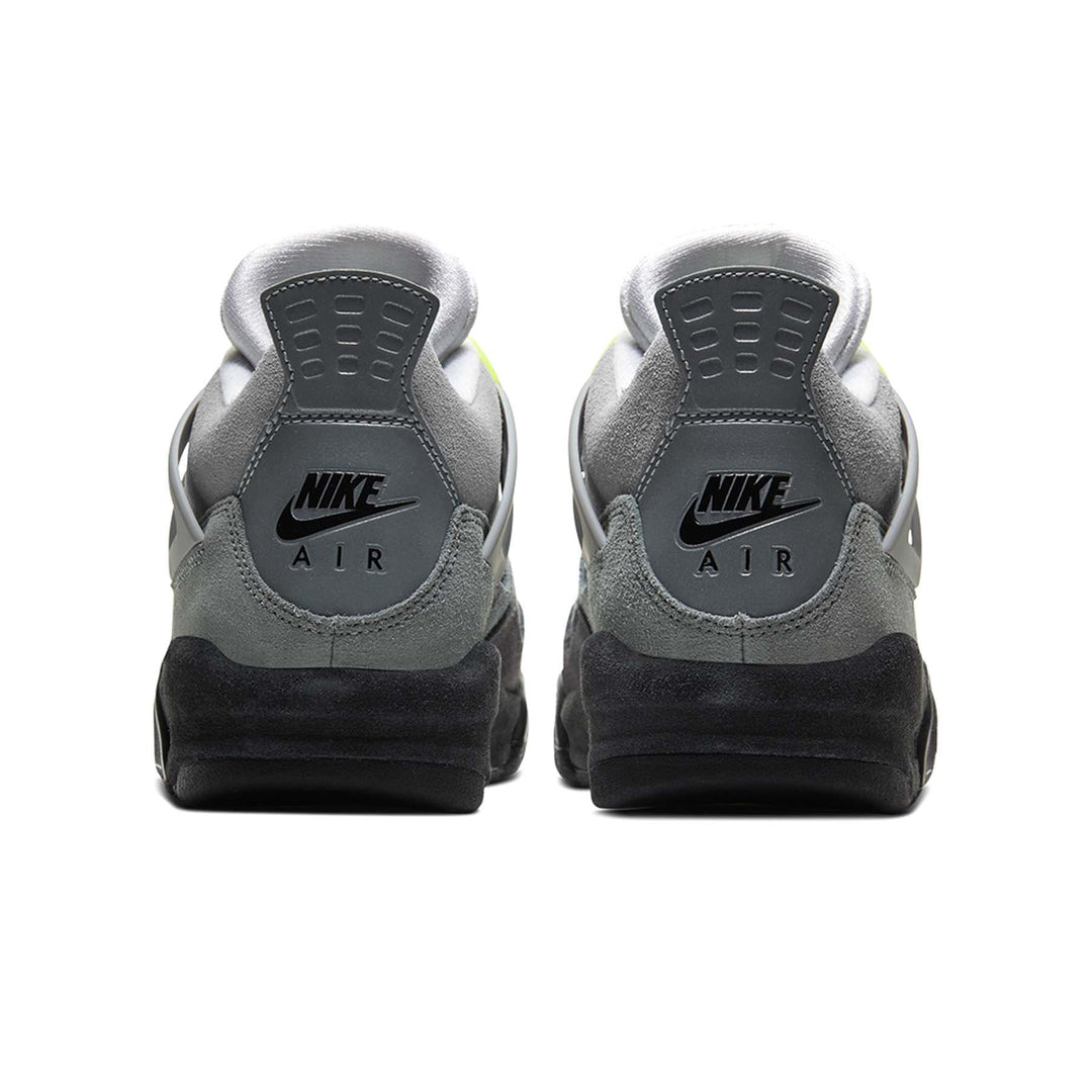 AIR JORDAN 4 RETRO SE GS &