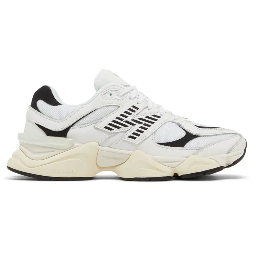 NEW BALANCE 9060 &