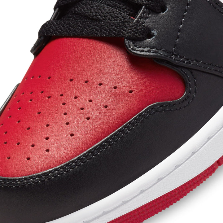 AIR JORDAN 1 LOW &