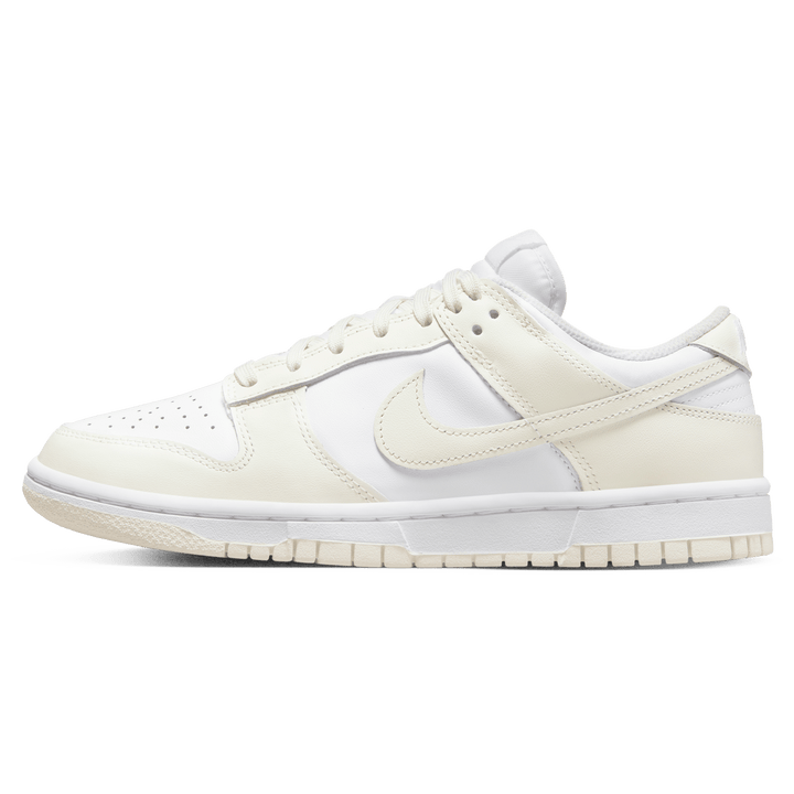 NIKE DUNK LOW WMNS &
