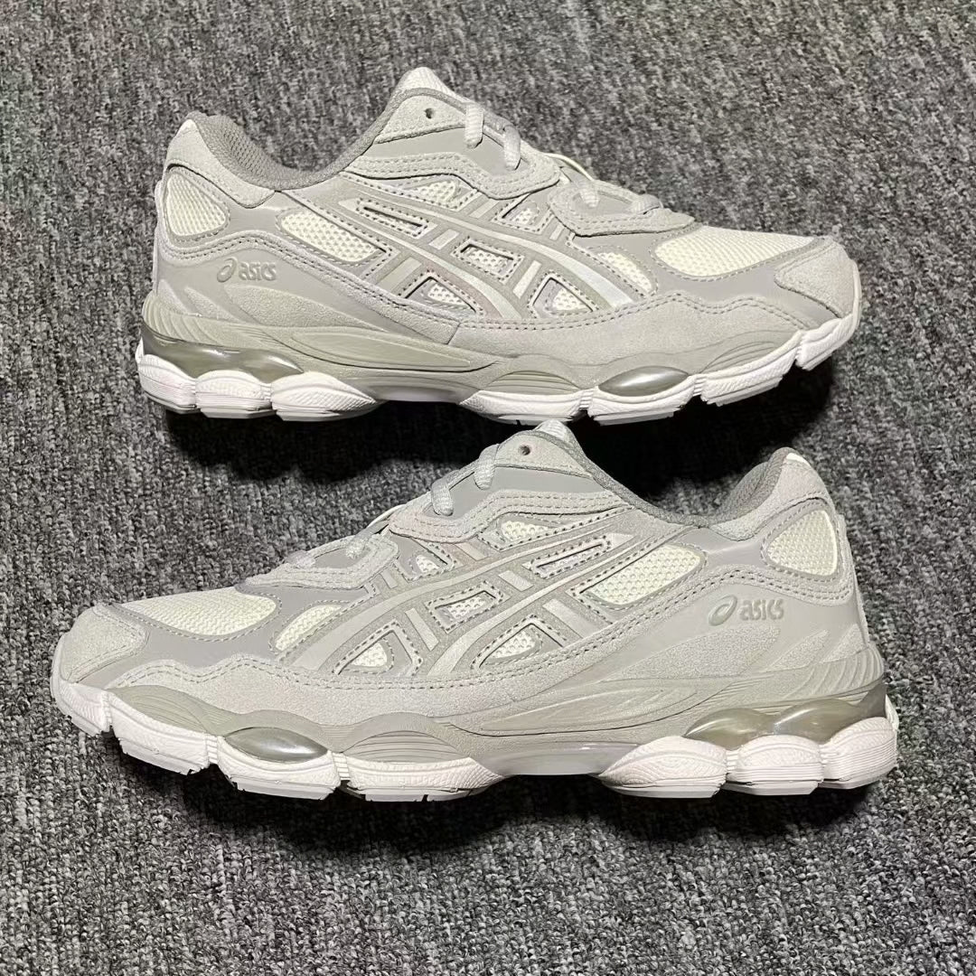 ASICS GEL-NYC &