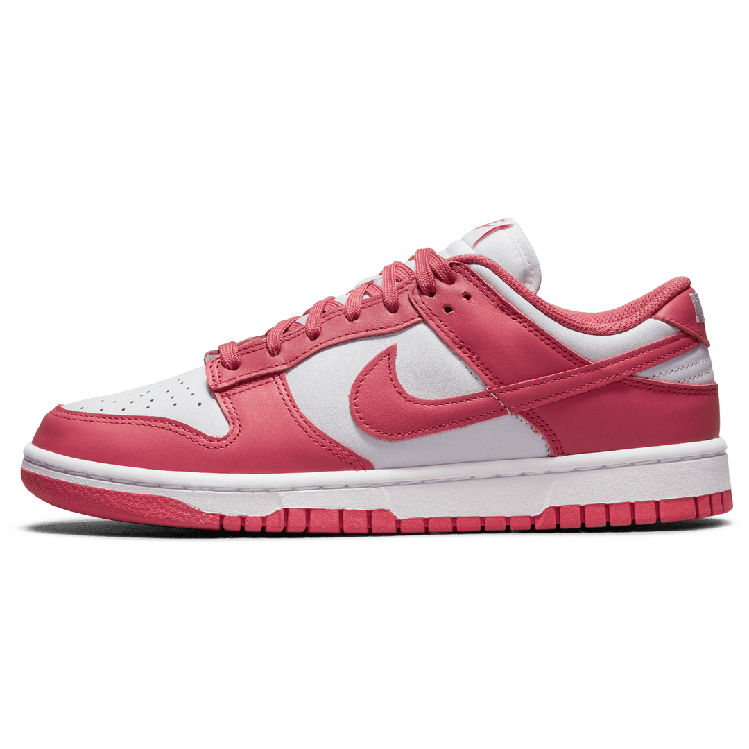 NIKE DUNK LOW WMNS &