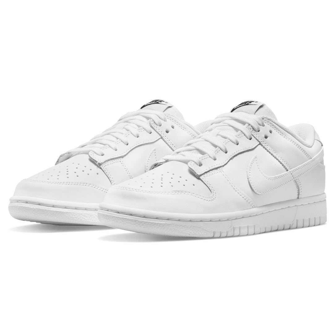 NIKE DUNK LOW WMNS &
