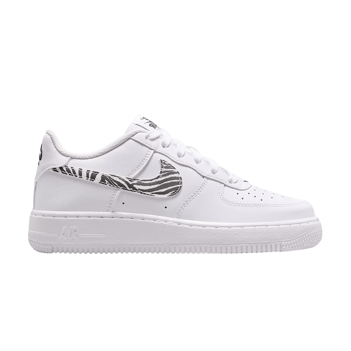 NIKE AIR FORCE 1 &