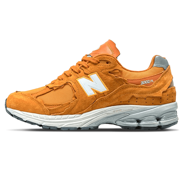 NEW BALANCE 2002R &