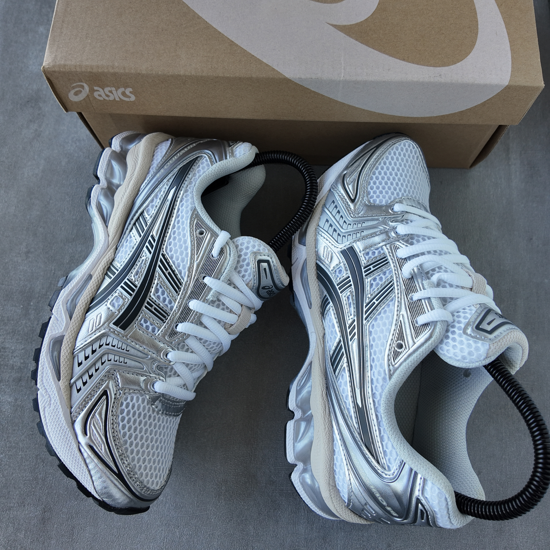 ASICS GEL-KAYANO 14 “WHITE GRAPHITE GREY” WOMEN&