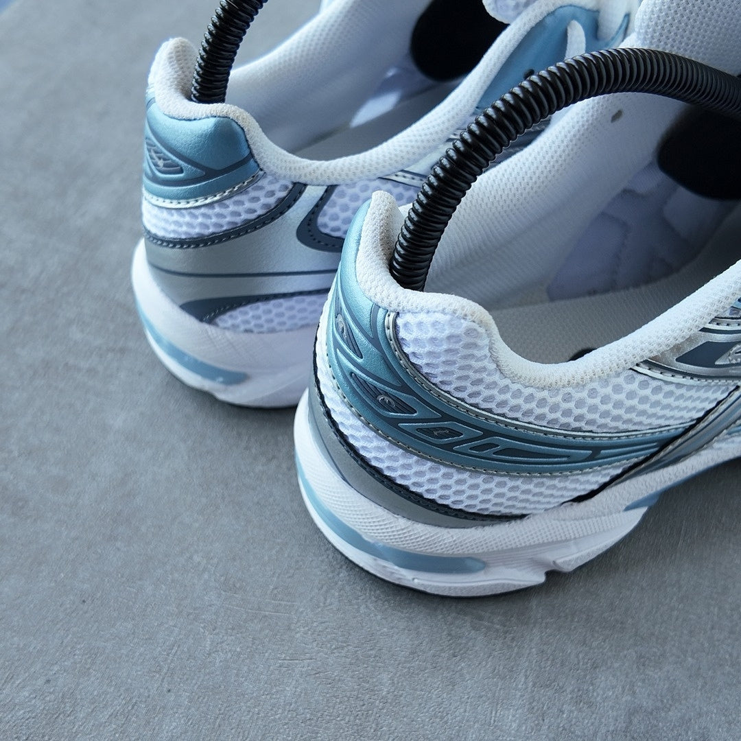 ASICS GEL-1130 &