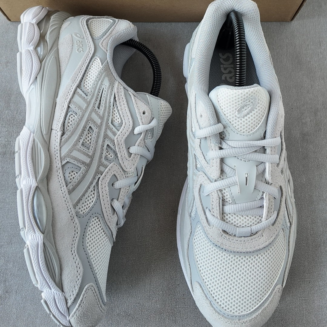 ASICS GEL-NYC &