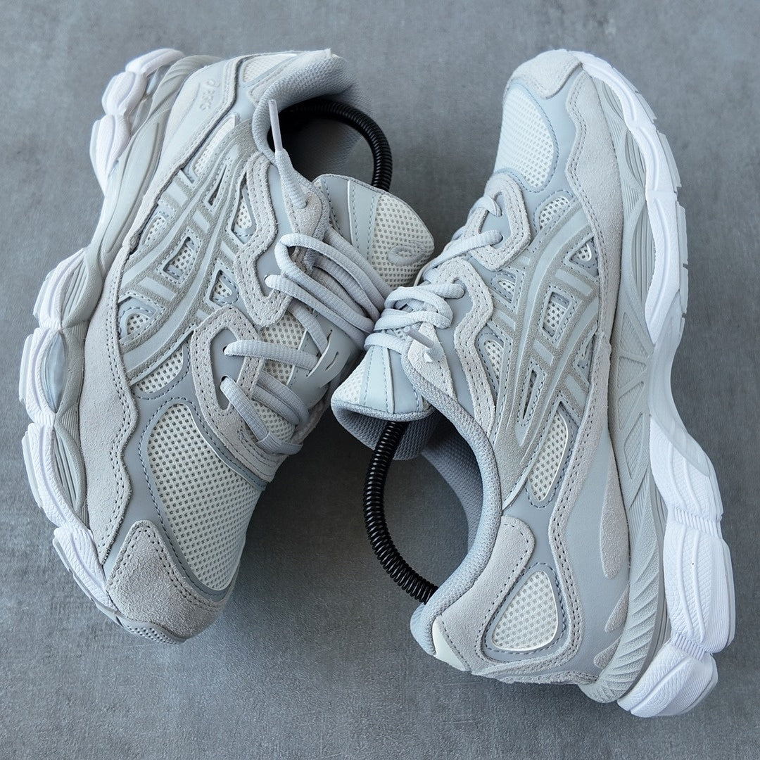 ASICS GEL-NYC &