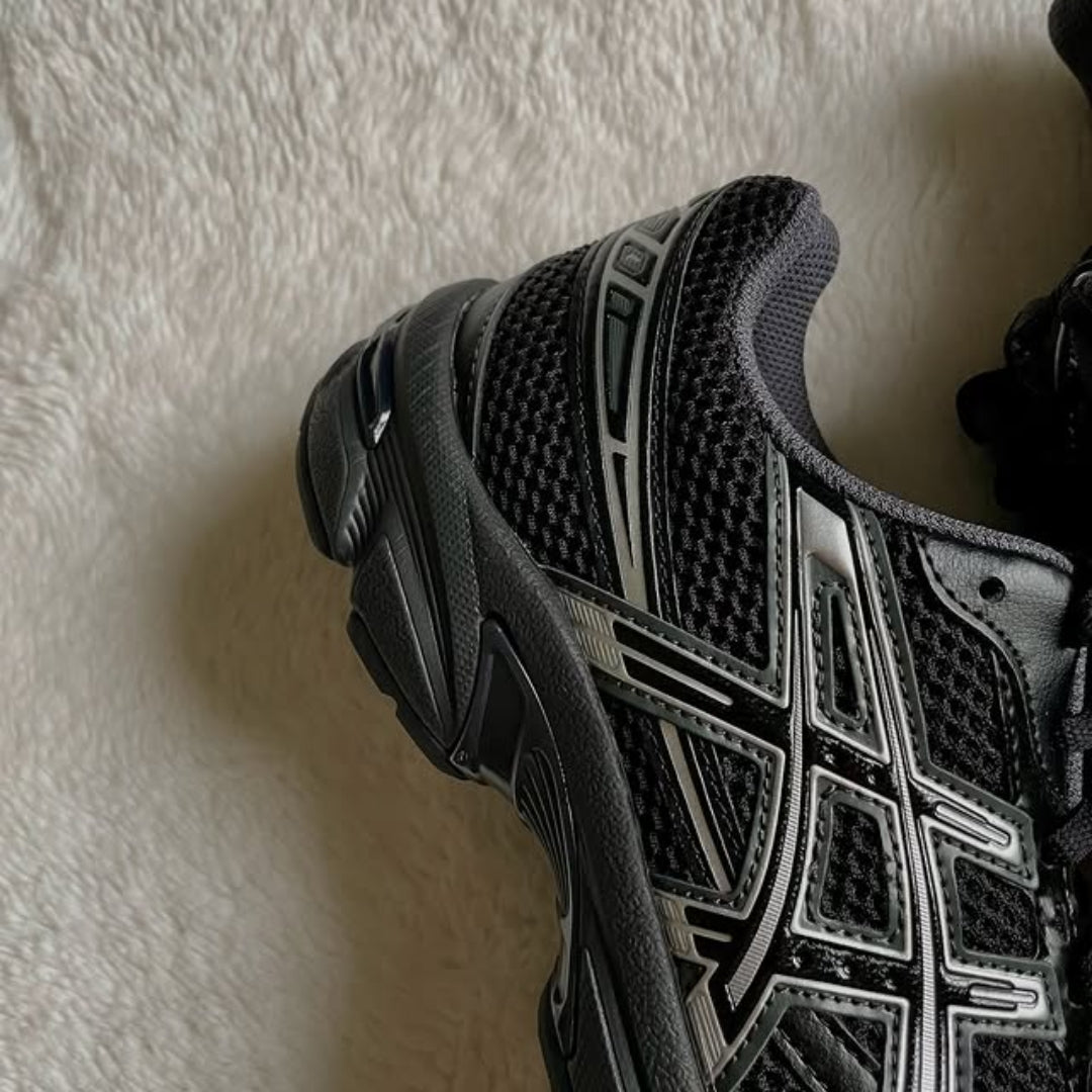 ASICS GEL-1130 &
