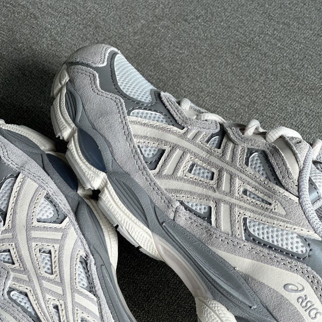 ASICS GEL NYC &