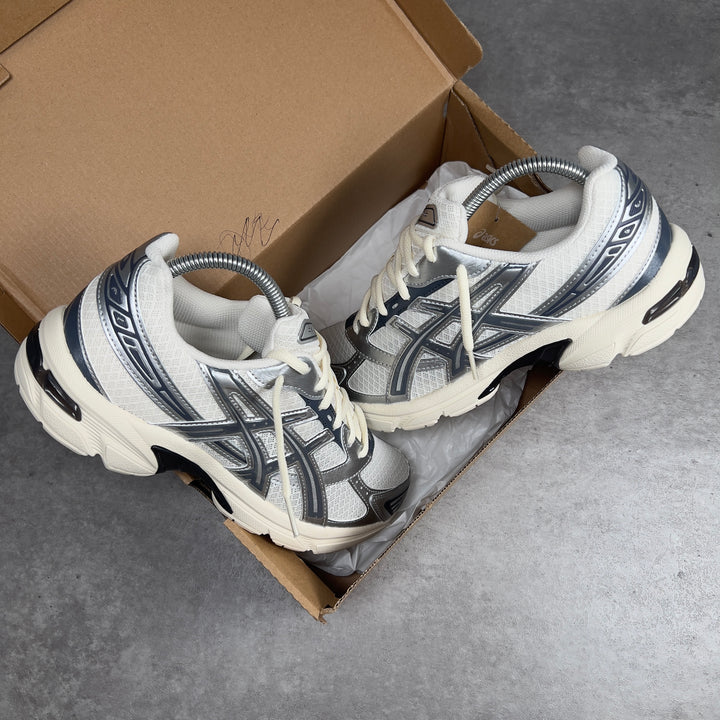 ASICS GEL-1130 CREAM CARRIER GREY