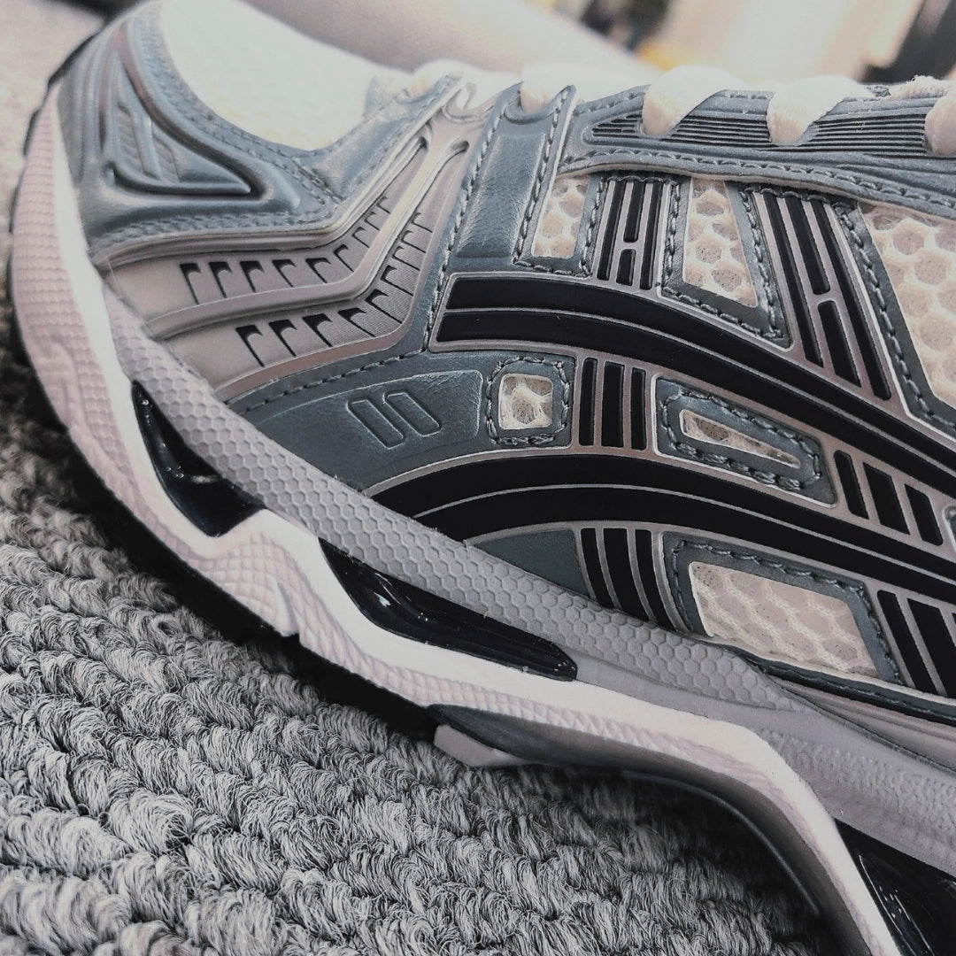 ASICS GEL - KAYANO 14 &