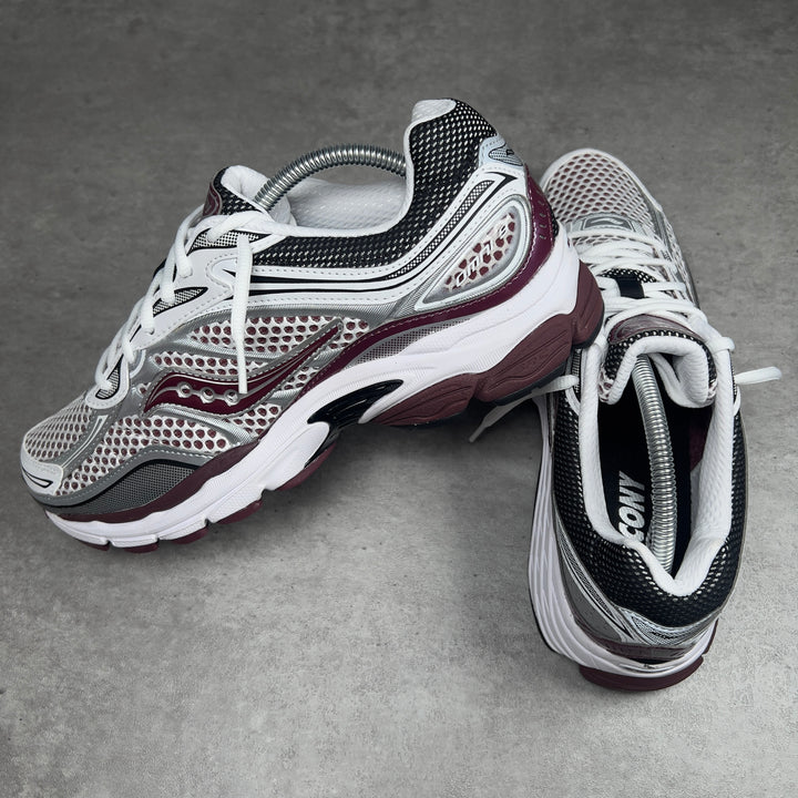 SAUCONY PROGRID OMNI 9 OG &