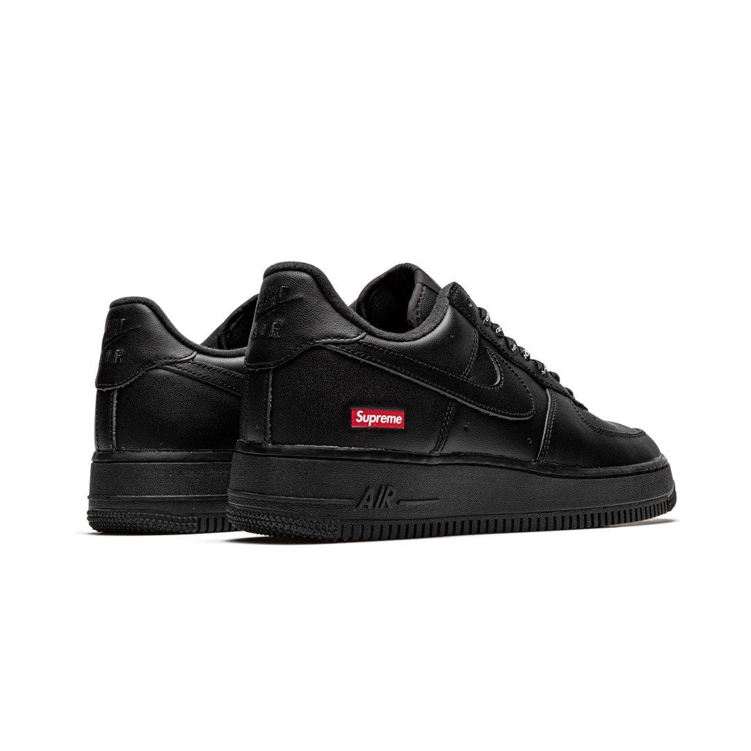NIKE AIR FORCE 1 LOW SUPREME BLACK