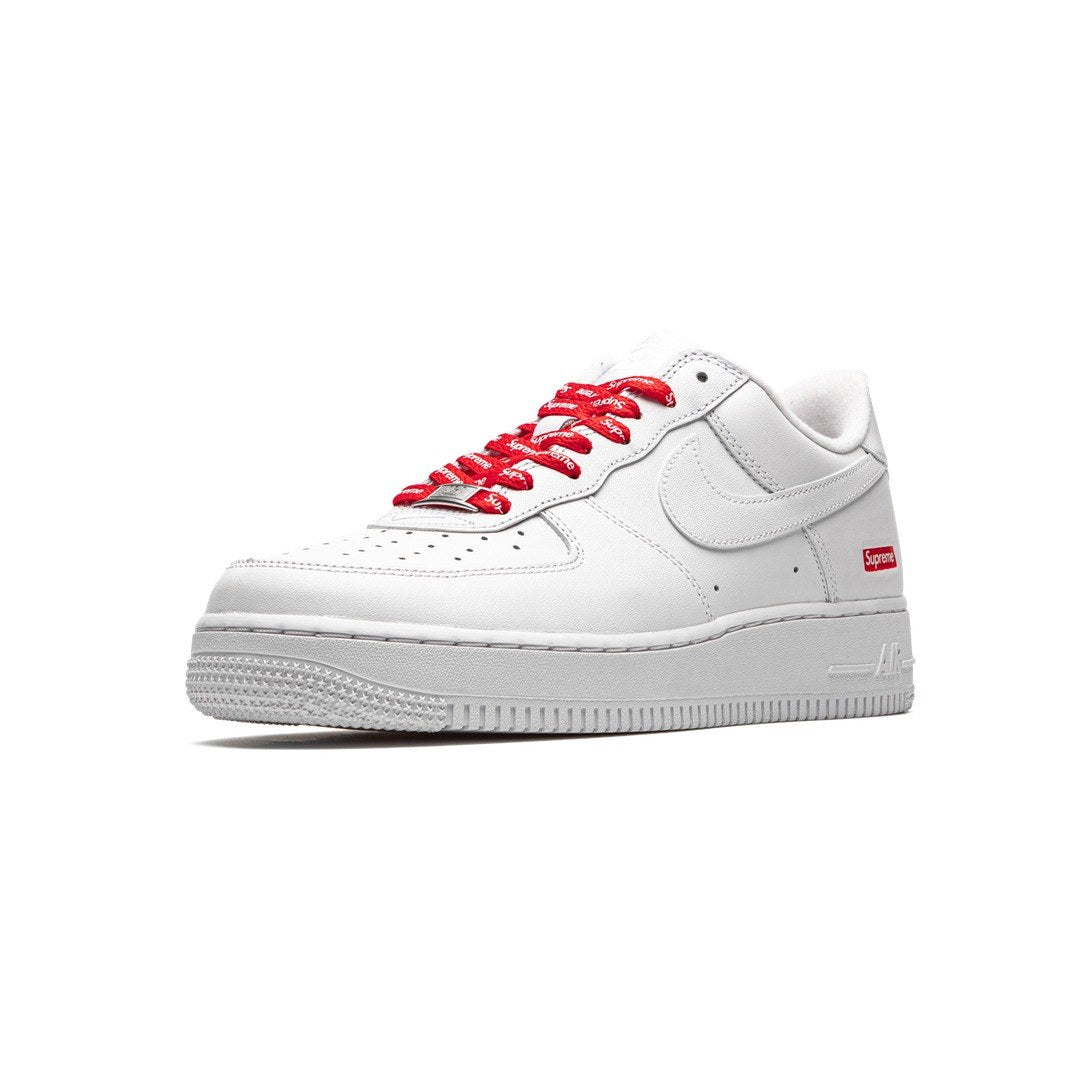 NIKE AIR FORCE 1 LOW SUPREME WHITE