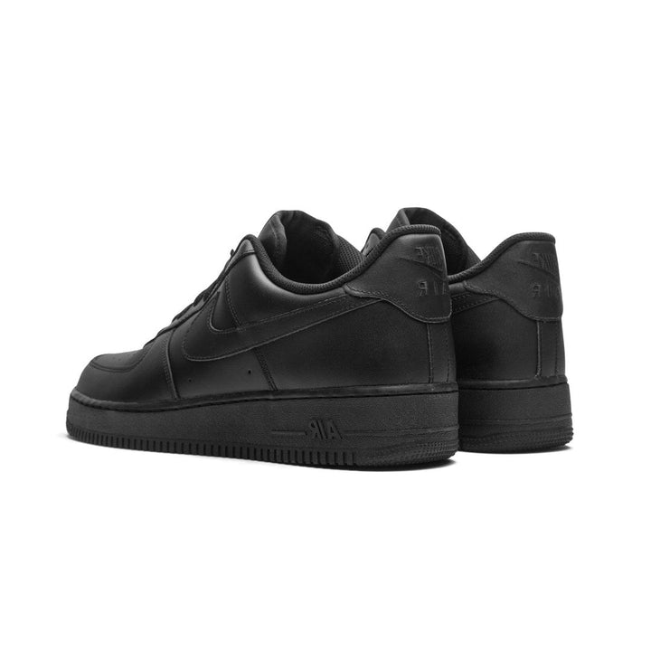 NIKE AIR FORCE 1 LOW &