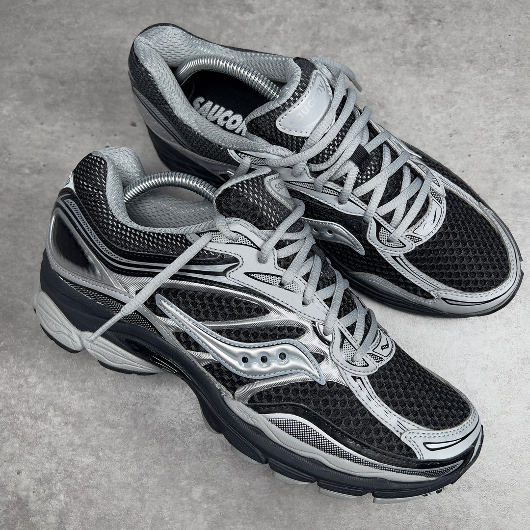SAUCONY PROGRID OMNI 9 &