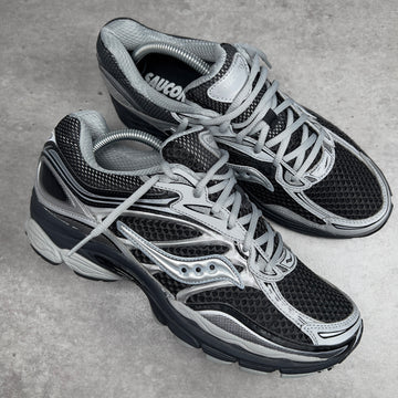 SAUCONY PROGRID OMNI 9 'BLACK SILVER'