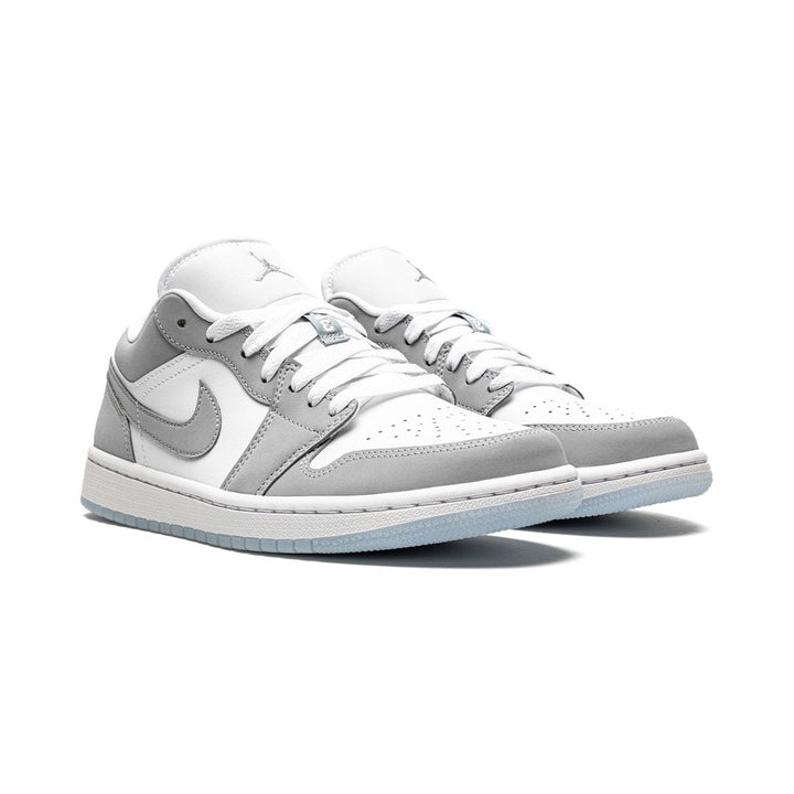 JORDAN 1 LOW WOLF GREY (WOMEN&