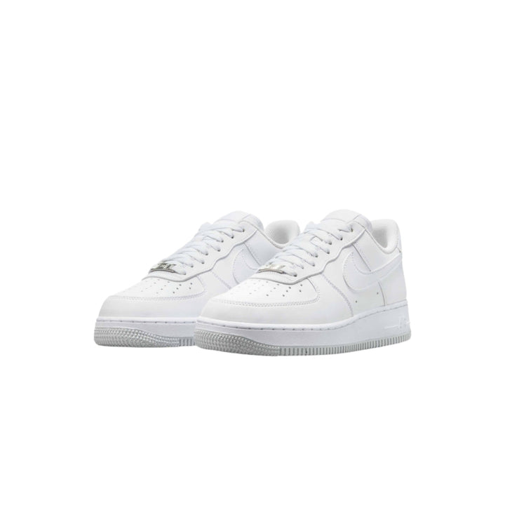 NIKE AIR FORCE 1 &