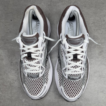 SAUCONY PROGRID OMNI 9 OG WHITE BROWN