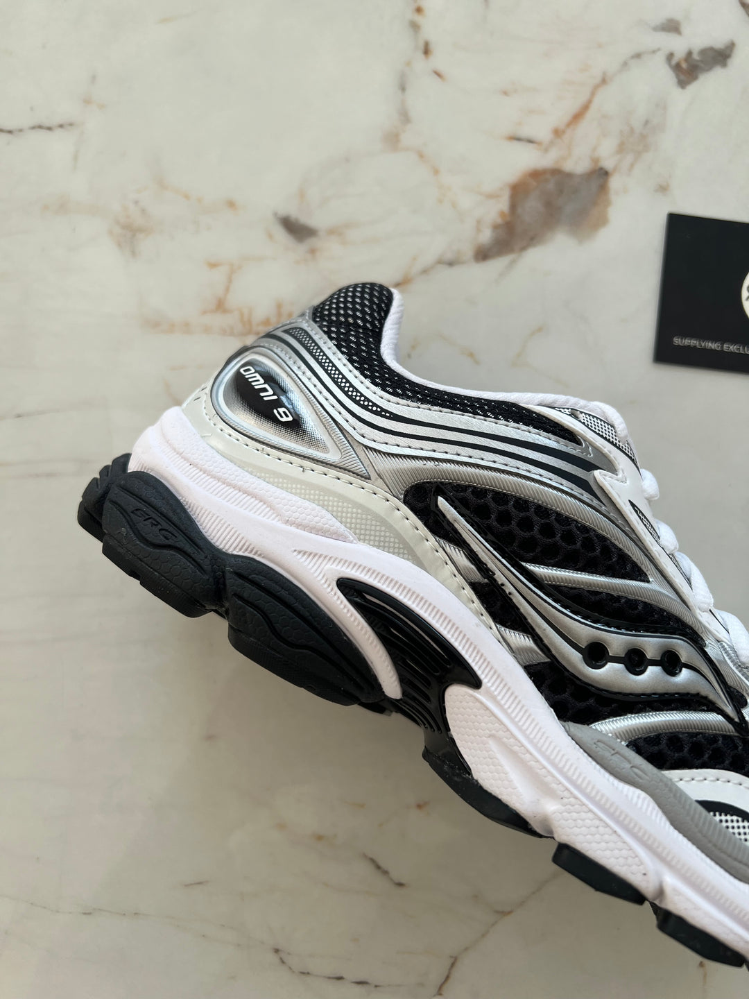 SAUCONY PROGRID OMNI 9 OG &