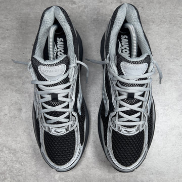 SAUCONY PROGRID OMNI 9 'BLACK SILVER'