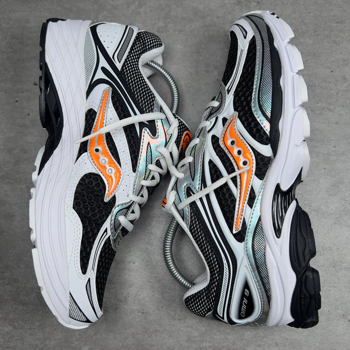 SAUCONY PROGRID OMNI 9 SPEED SHADES WHITE BLACK ORANGE