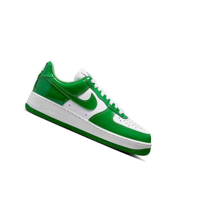 NIKE AIR FORCE 1 LOW &