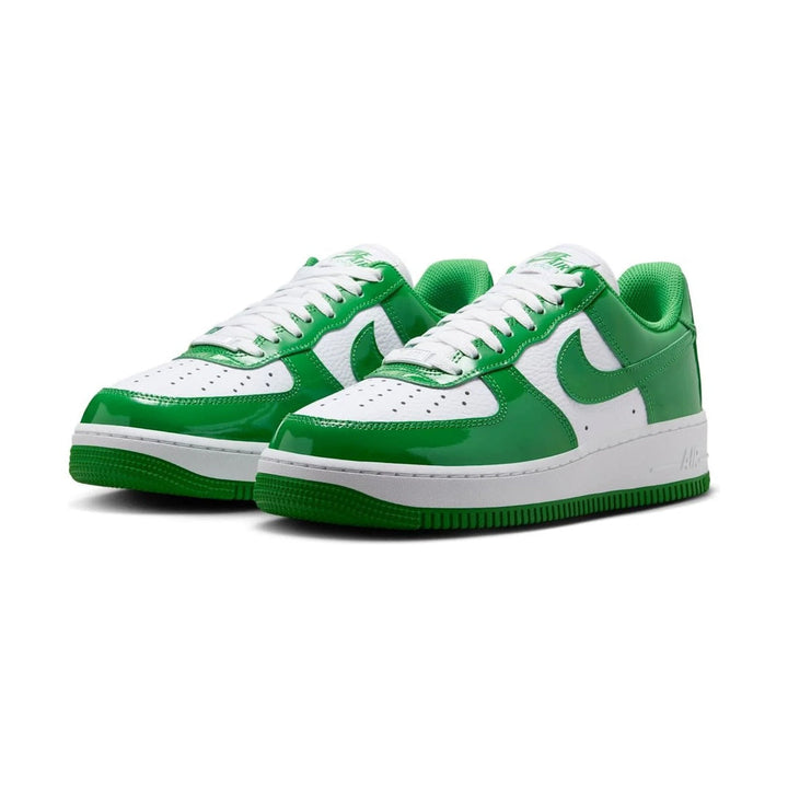 NIKE AIR FORCE 1 LOW &