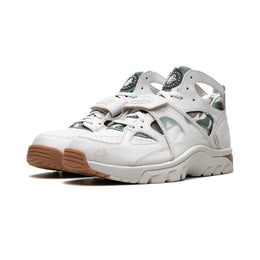 NIKE AIR TRAINER HUARACHE CORTEIZ LIGHT BONE