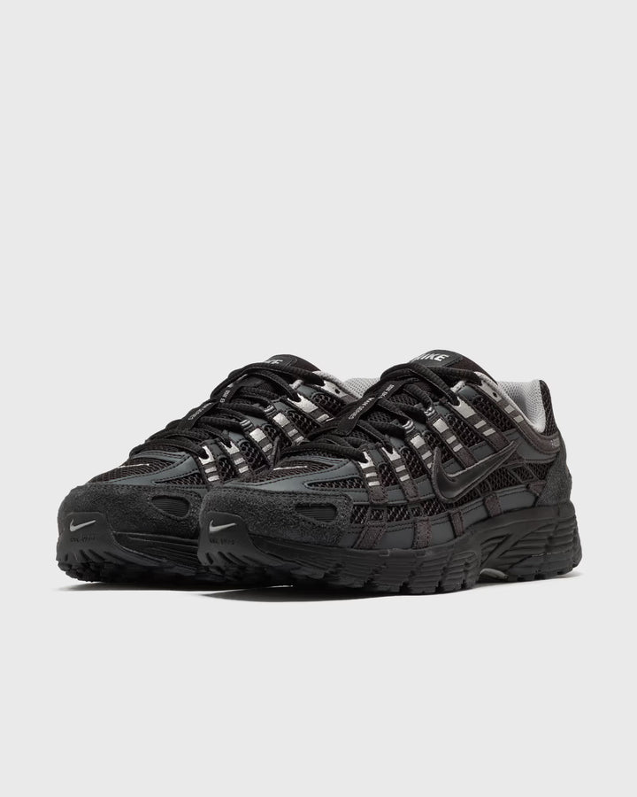 NIKE P-6000 OFF NOIR SILVER WOMENS