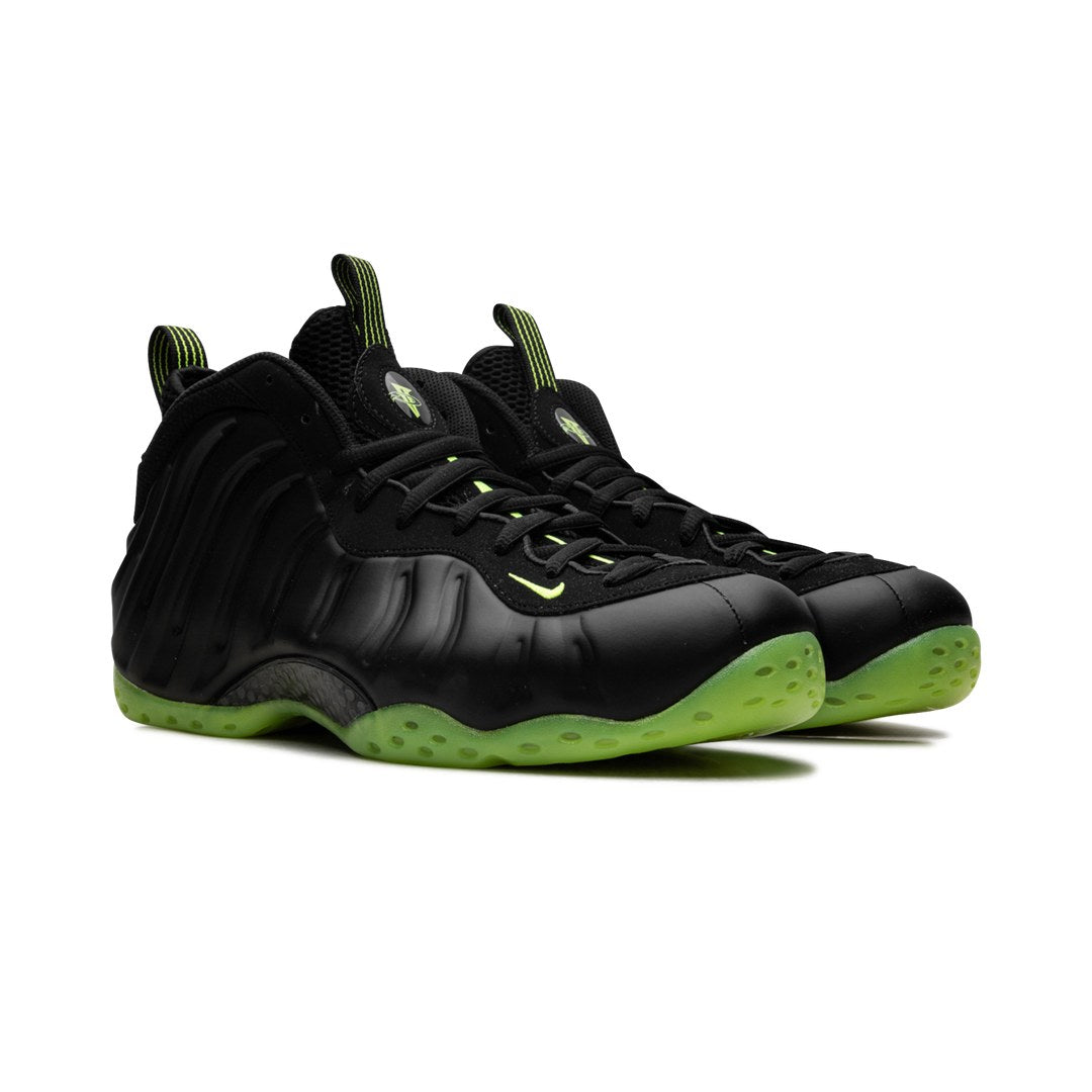 NIKE AIR FOAMPOSITE ONE BLACK VOLT