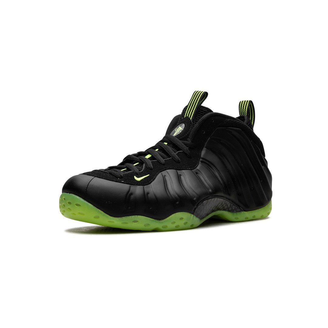NIKE AIR FOAMPOSITE ONE BLACK VOLT