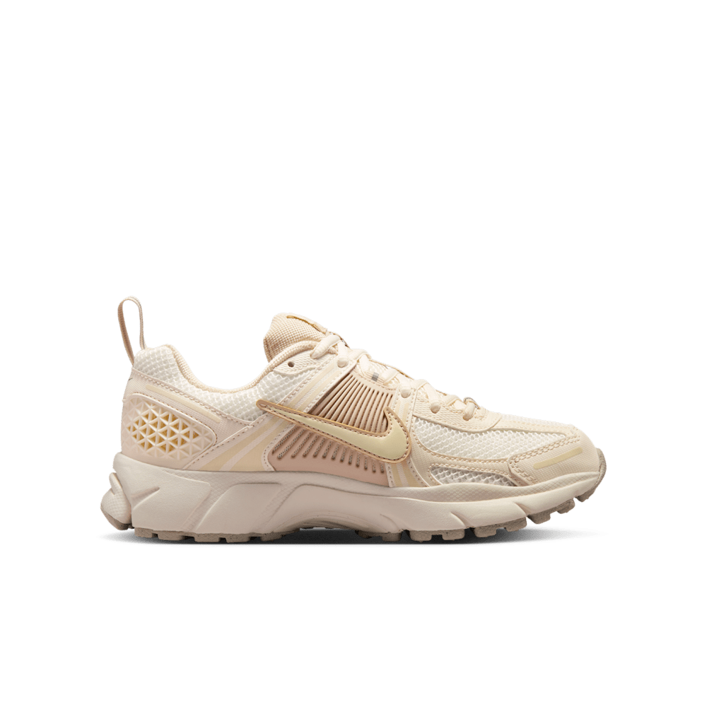 NIKE ZOOM VOMERO 5 PALE IVORY SAND DRIFT (GS)