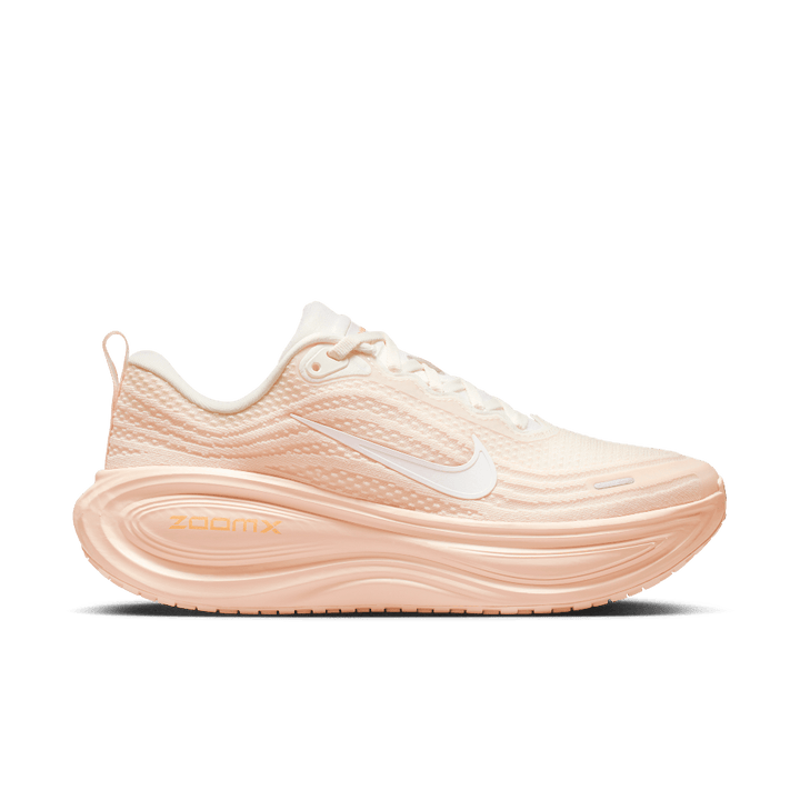 NIKE VOMERO PLUS GUAVA ICE ORANGE CHALK (WOMEN&